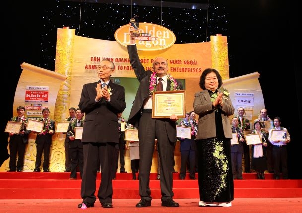 Zamil Steel Buildings Vietnam received Golden Dragon 2009