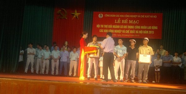 Zamil Steel tại Hội nghị "Doanh nghiệp -Doanh nhân" & "Sáng kiến, Sáng tạo" 2012