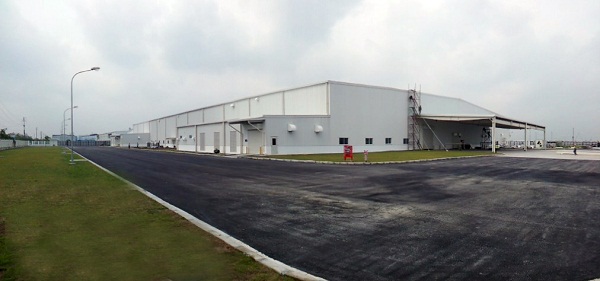 Zamil Steel Buildings Vietnam | Projet d'usine Canon Electronics 2010