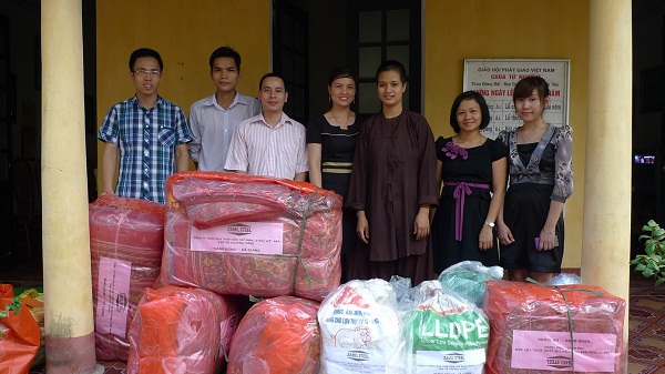 Zamil Steel Buildings Vietnam staff joined the charity activity for children in Ha Giang